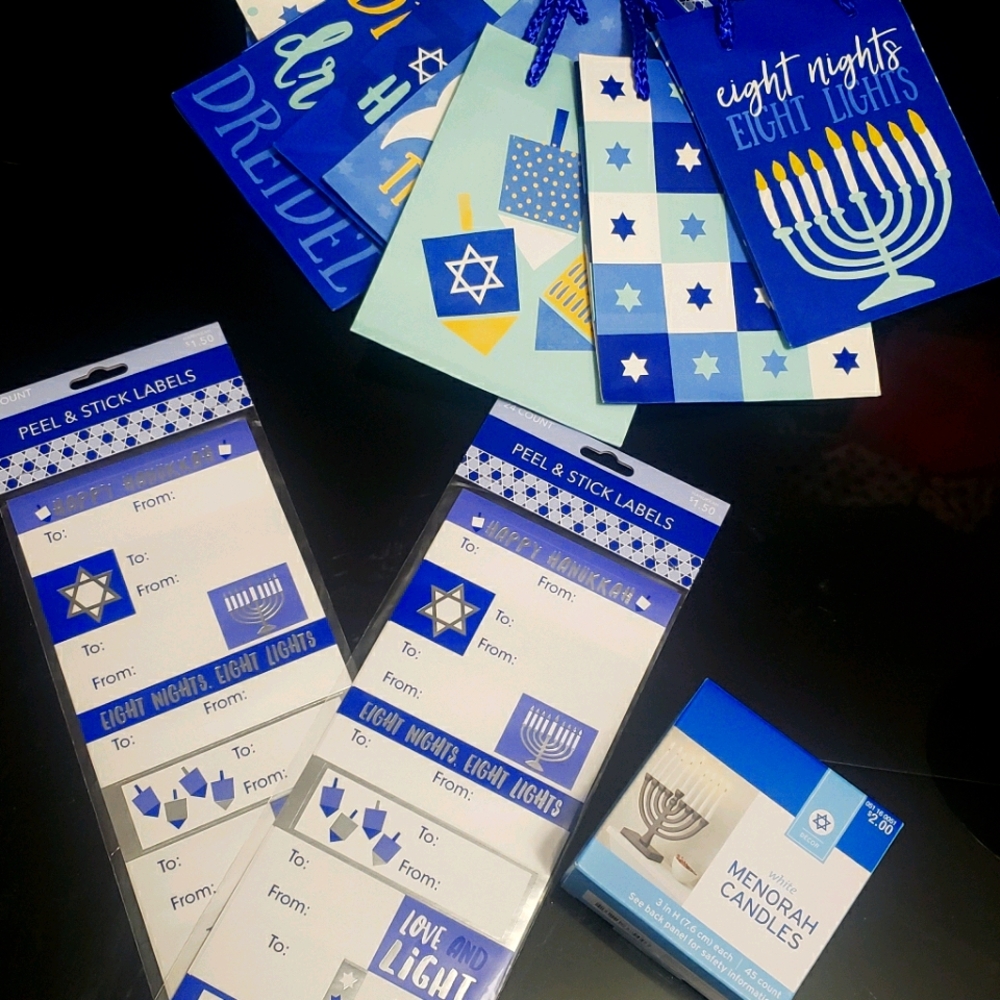 Hanukkah gift wrap